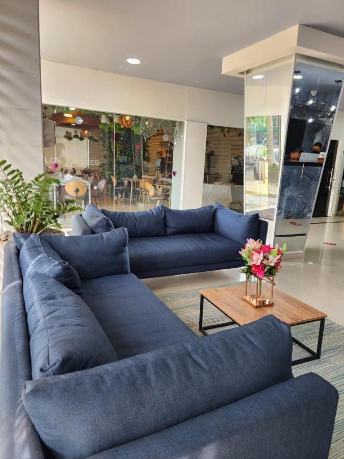 Hotel Quarta Avenida มอนเตริอา ภายนอก รูปภาพ