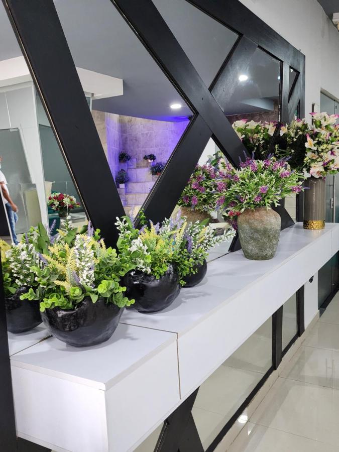 Hotel Quarta Avenida มอนเตริอา ภายนอก รูปภาพ