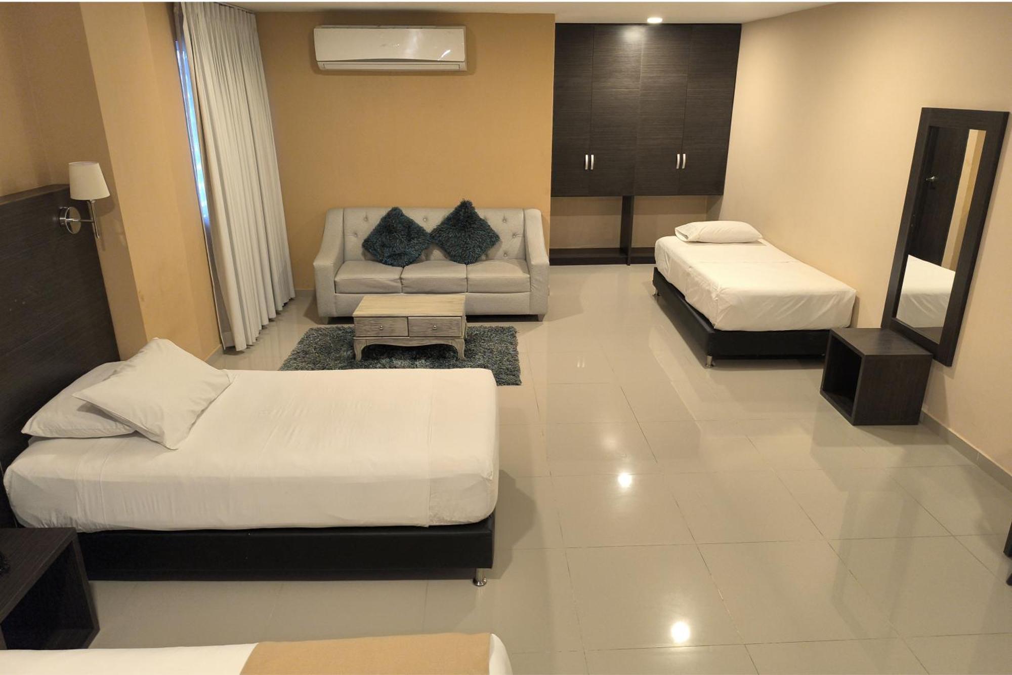 Hotel Quarta Avenida มอนเตริอา ภายนอก รูปภาพ