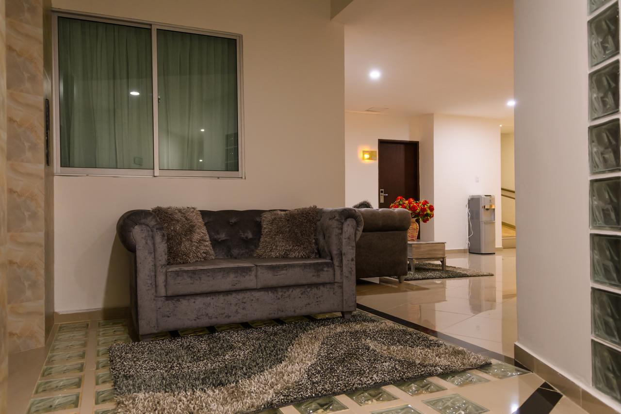 Hotel Quarta Avenida มอนเตริอา ภายนอก รูปภาพ